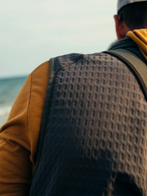 MEN'S BLACK GRIDBACK FLEECE JACKET