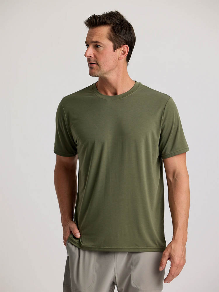 Men's Elevate Lightweight Tee - Fatigue