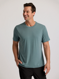 Men's Elevate Lightweight Tee - Stormy Sea