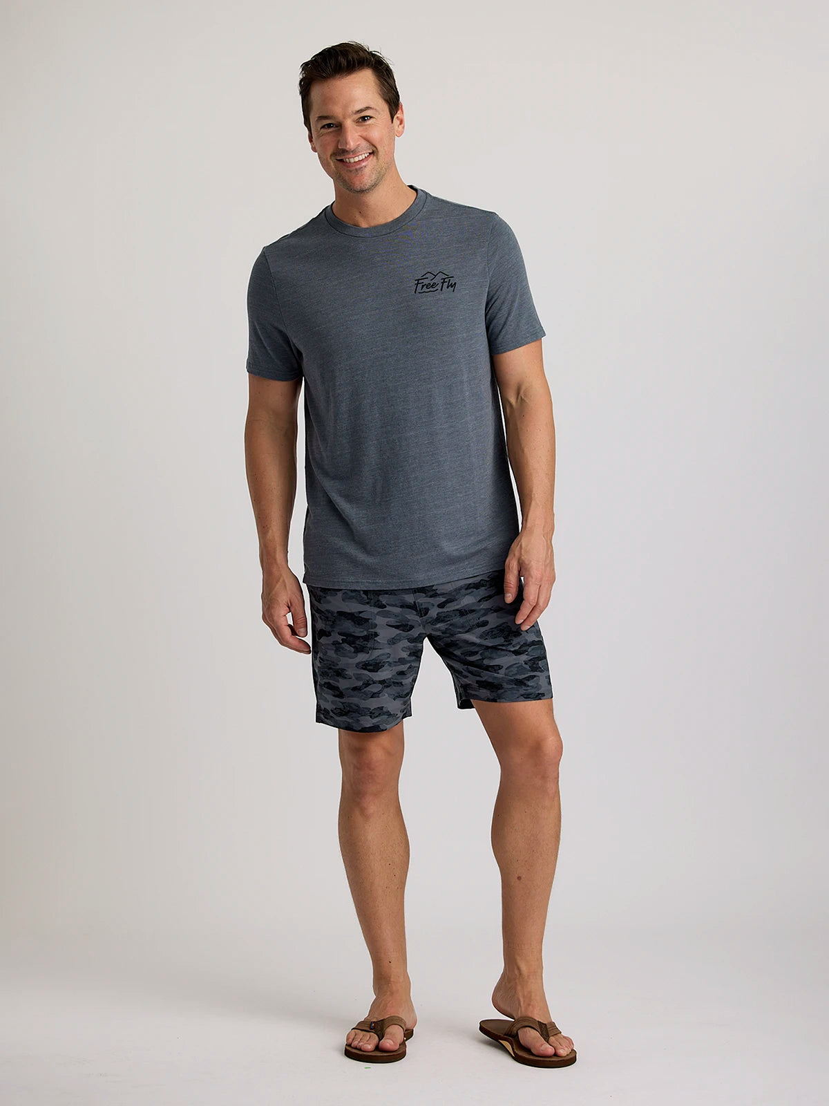 Men's Bamboo-Lined Active Breeze Short – 7" - Seasmoke Camo Black