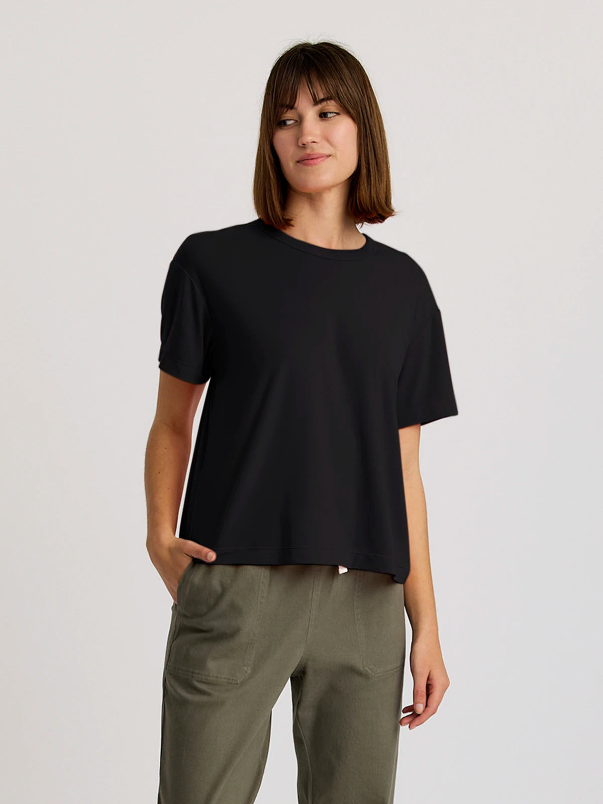 Women's Elevate Lightweight Tee - Black