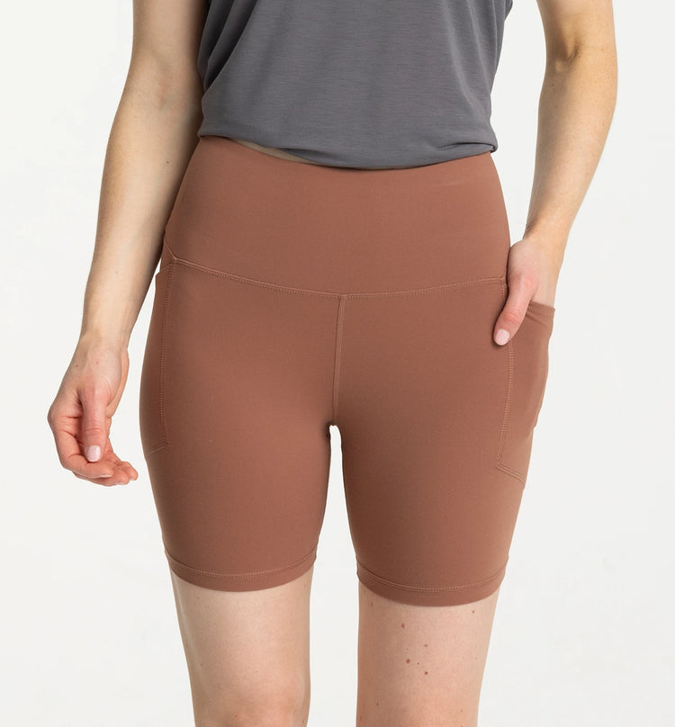 Women's All Day 6" Pocket Short - Baltic Amber