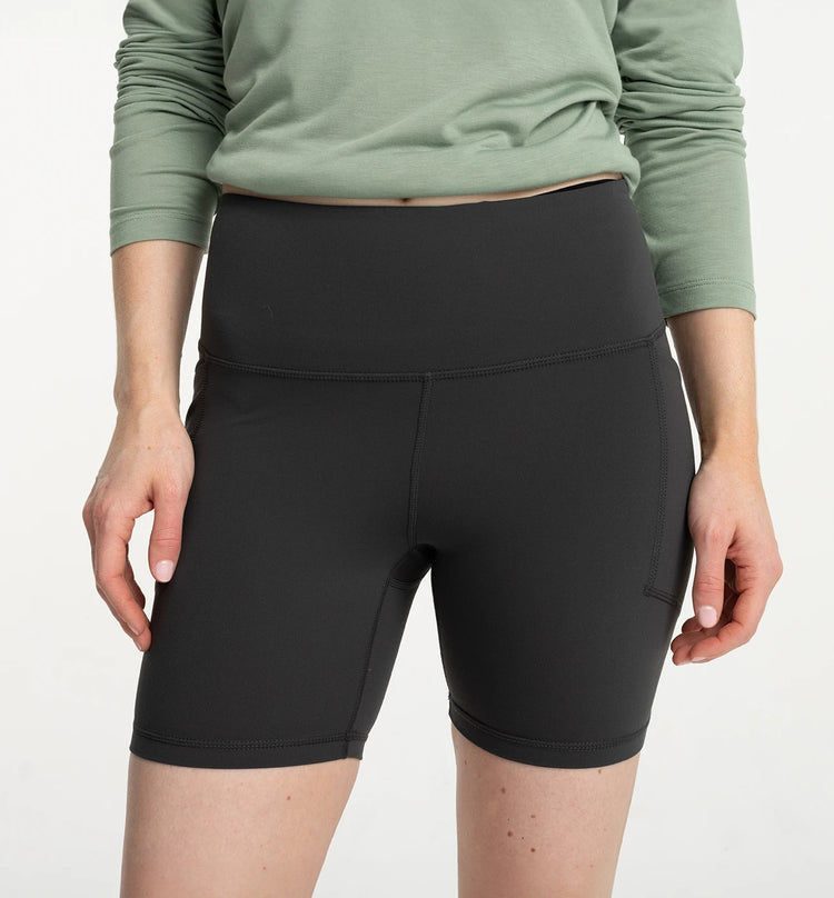 Women's All Day 6" Pocket Short - Black Sand