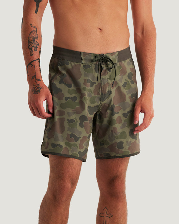 Men's Dawn Patrol Boardshort - Vintage Camo Oil Green