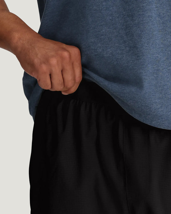 Men's Breeze Vent Short - Black