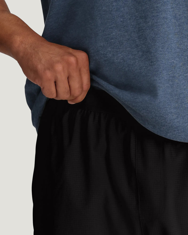 Men's Breeze Vent Short – 7" - Black