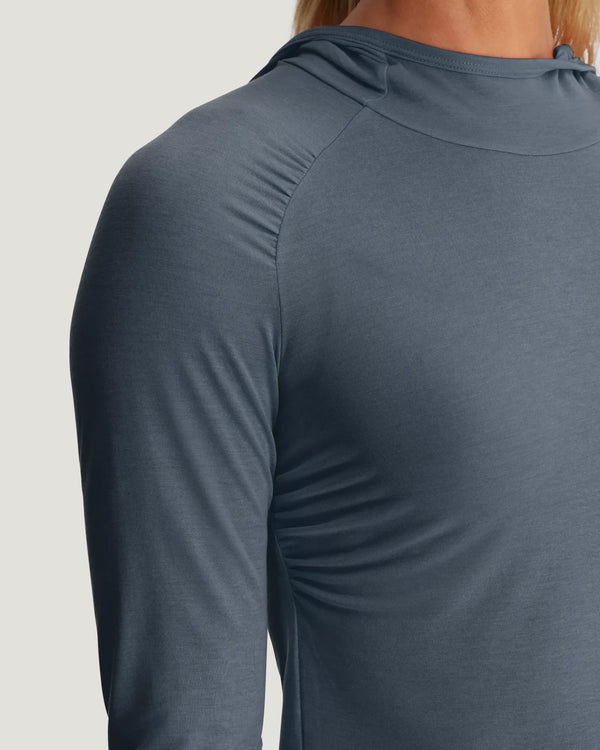 Women's Elevate Lightweight Fitted Hoodie - Stormy Sea