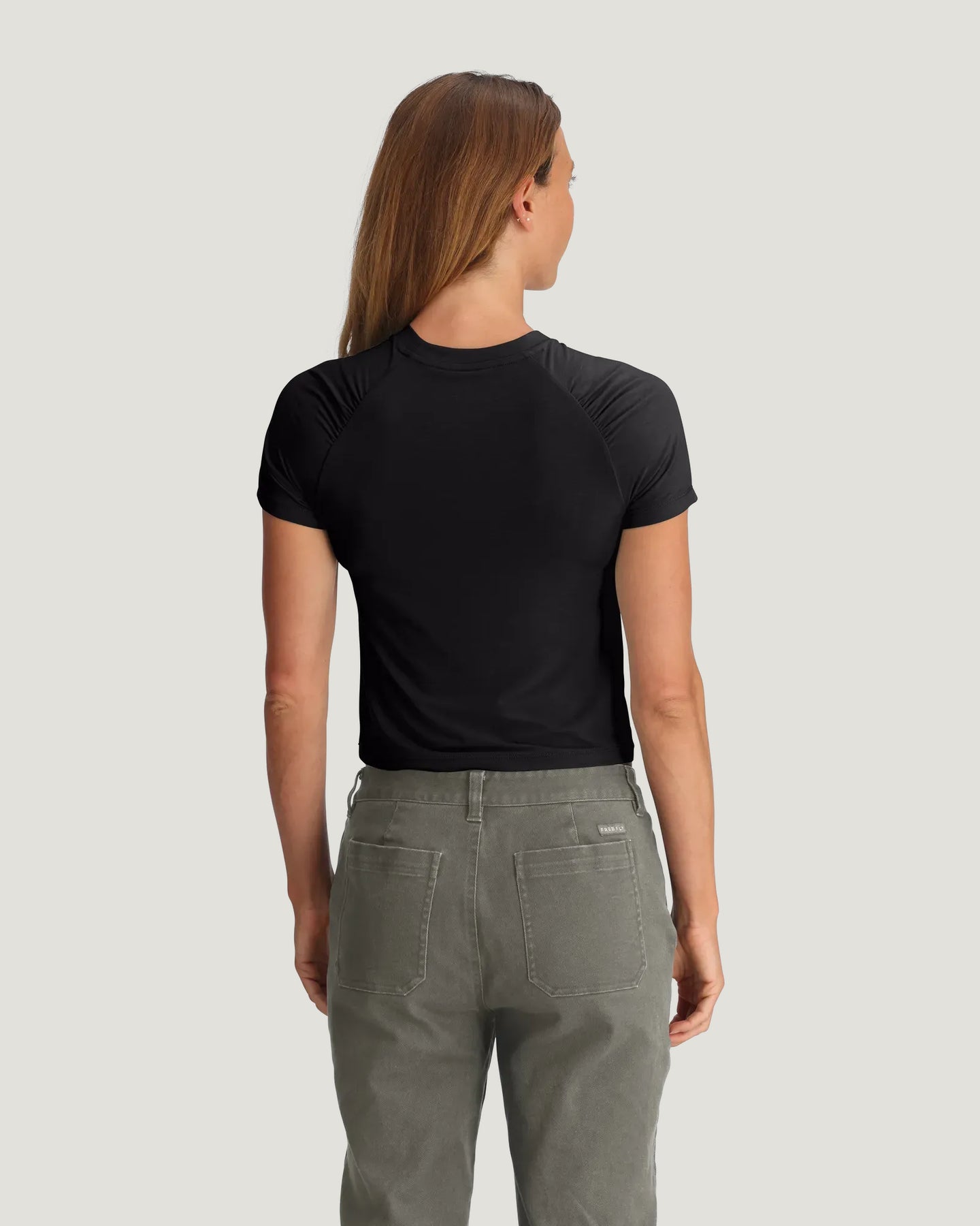 Women's Elevate Lightweight Fitted Tee - Black