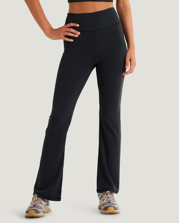 Women's Terraflow Flare Pant - Black