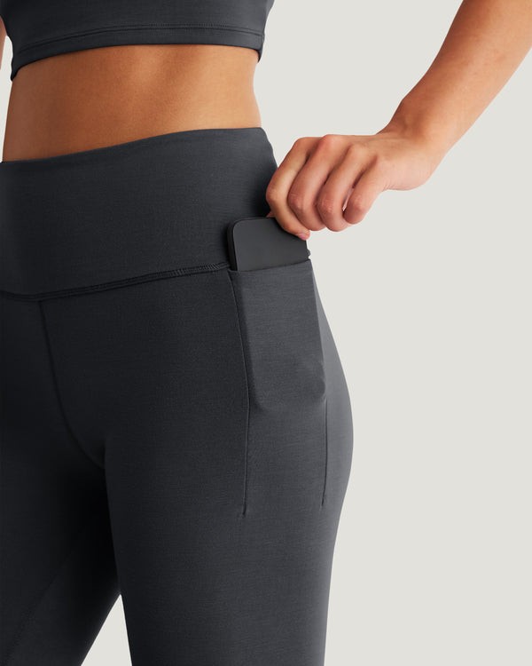 Women's Terraflow Pocket Legging - Black