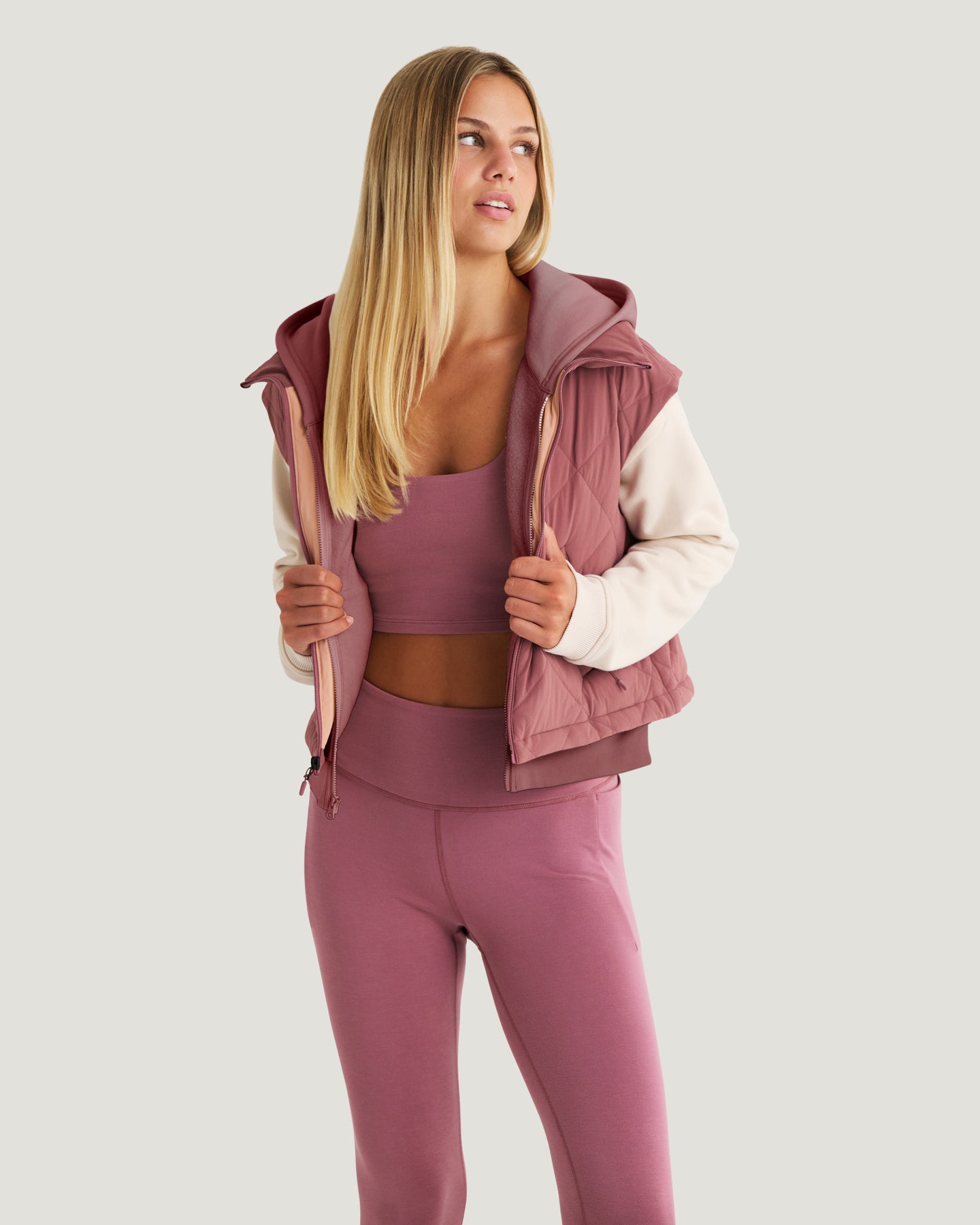 Women's Coldvale Insulated Vest - Plum