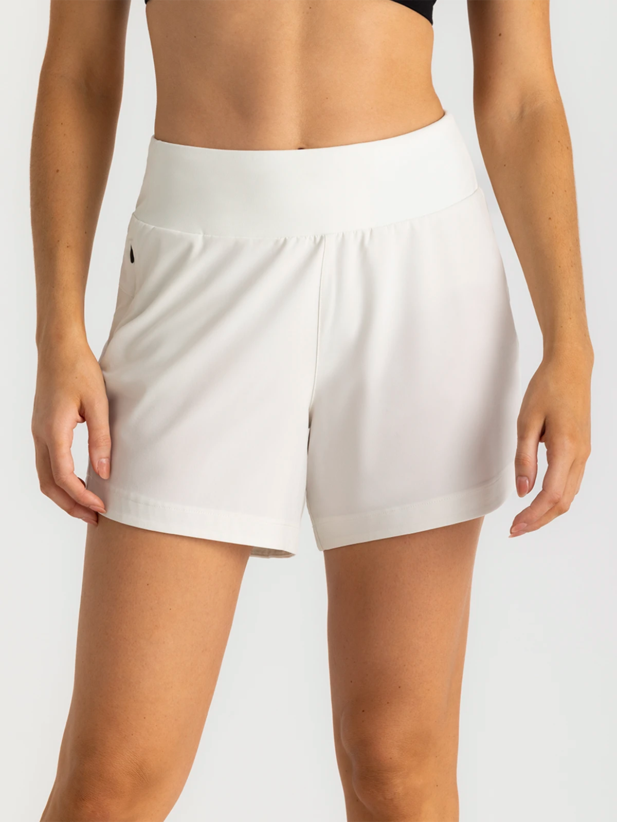 Women's Bamboo-Lined Active Breeze Short – 5" - Sea Salt