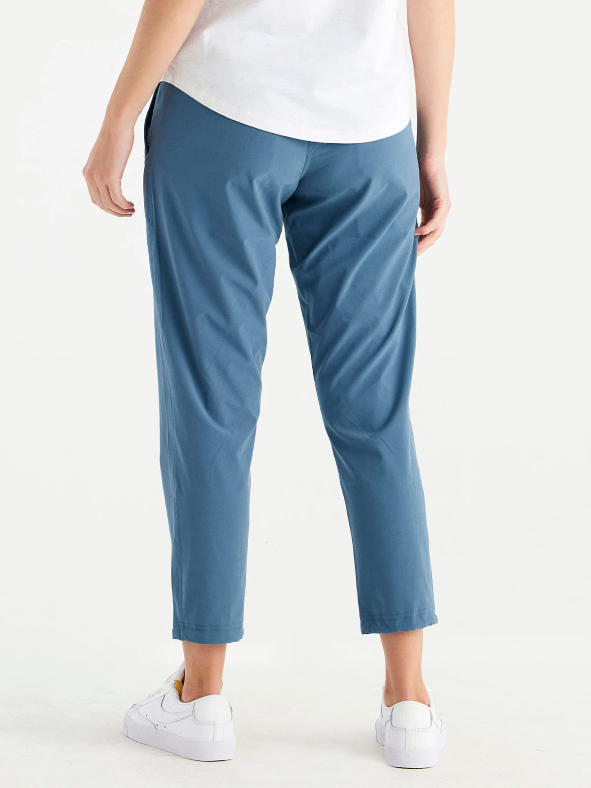 Women's Breeze Cropped Pant - Pacific Blue