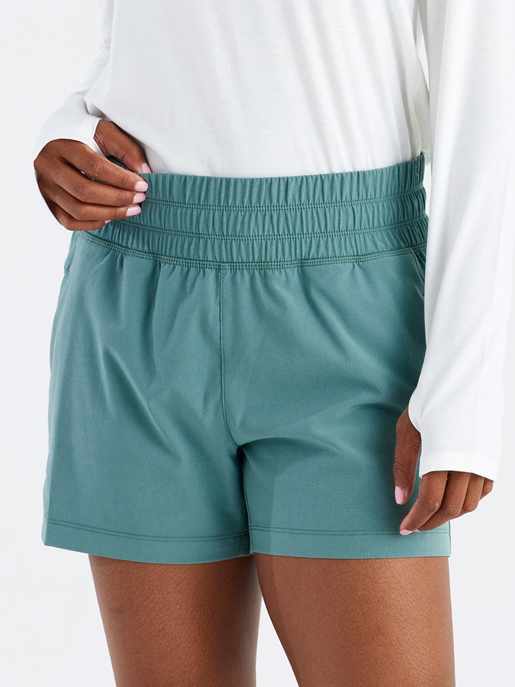 Women's Pull-On Breeze Short - Sabal Green