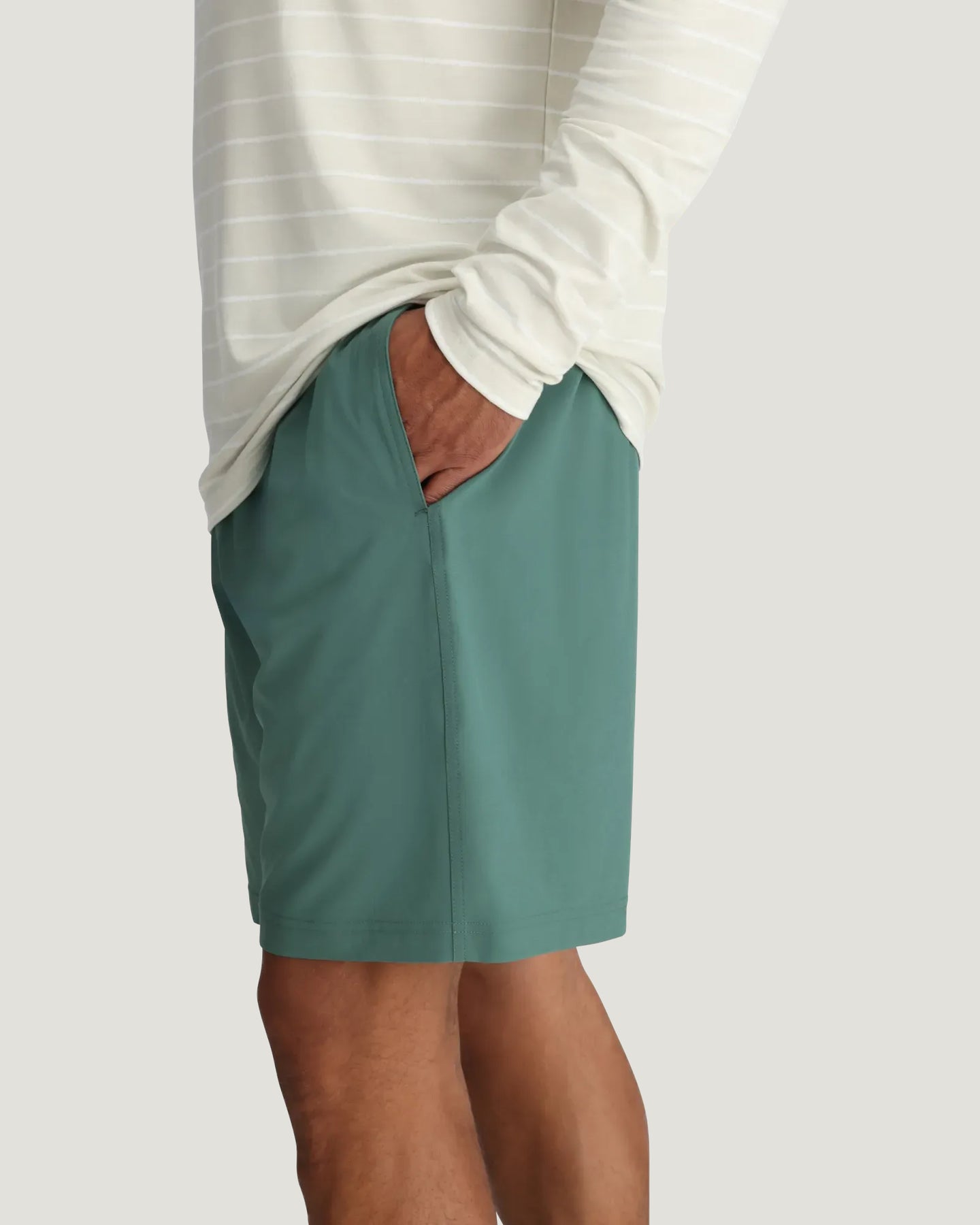 Men's Breeze Short – 8" - Sea Pine