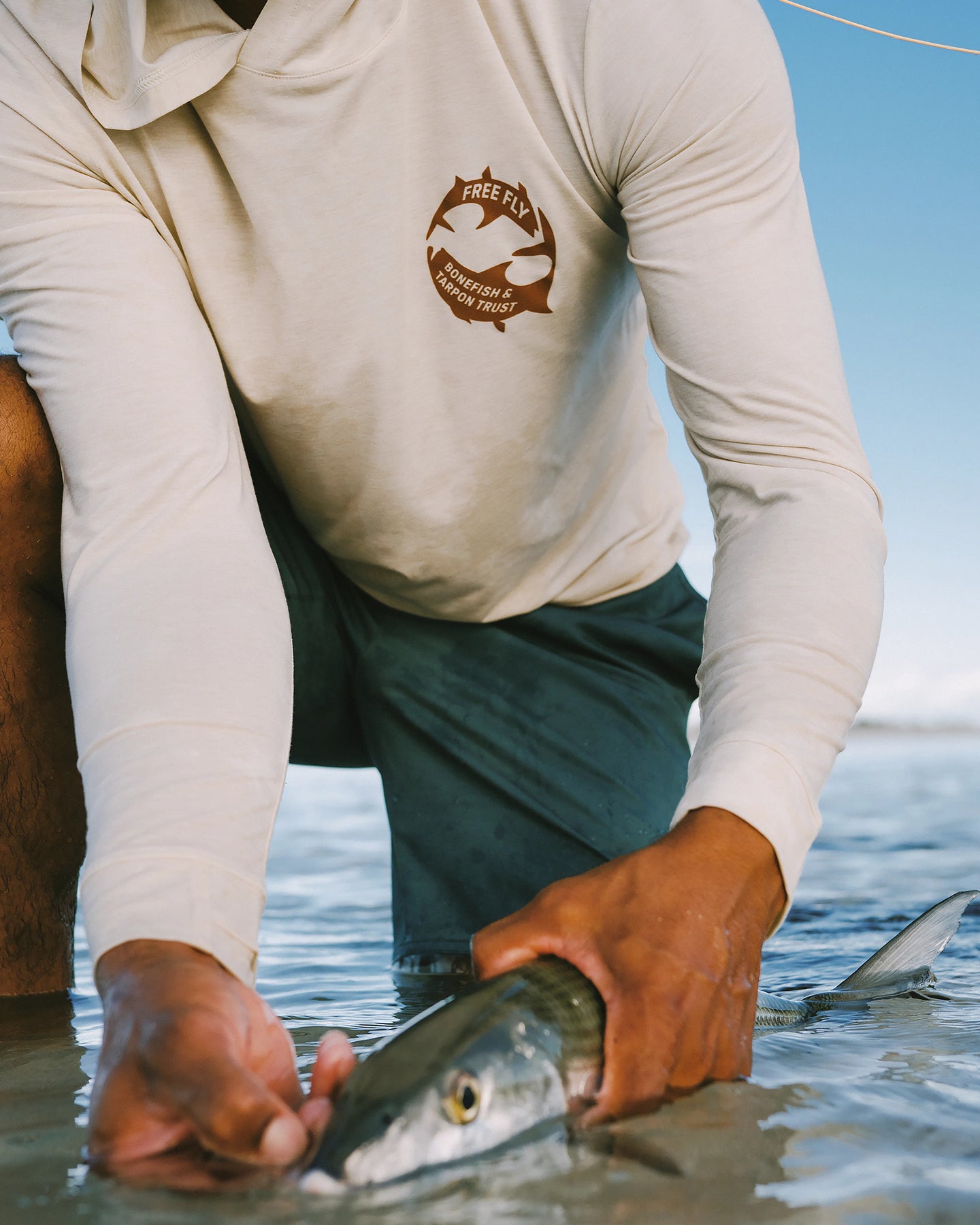 Men's Elevate Lightweight Hoodie - Bonefish & Tarpon Trust