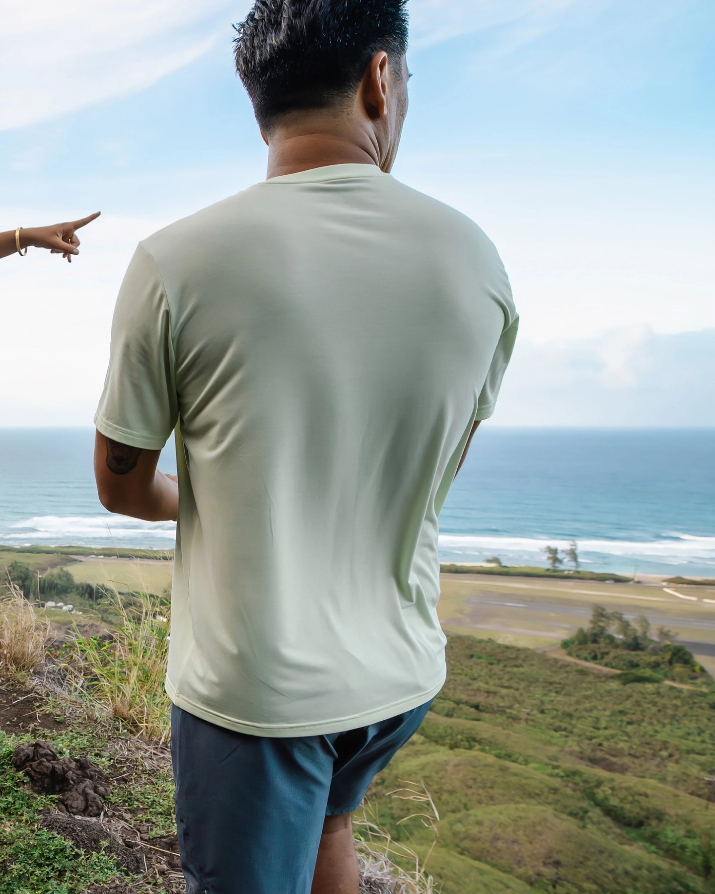 Men's Elevate Lightweight Tee - Heather Grey