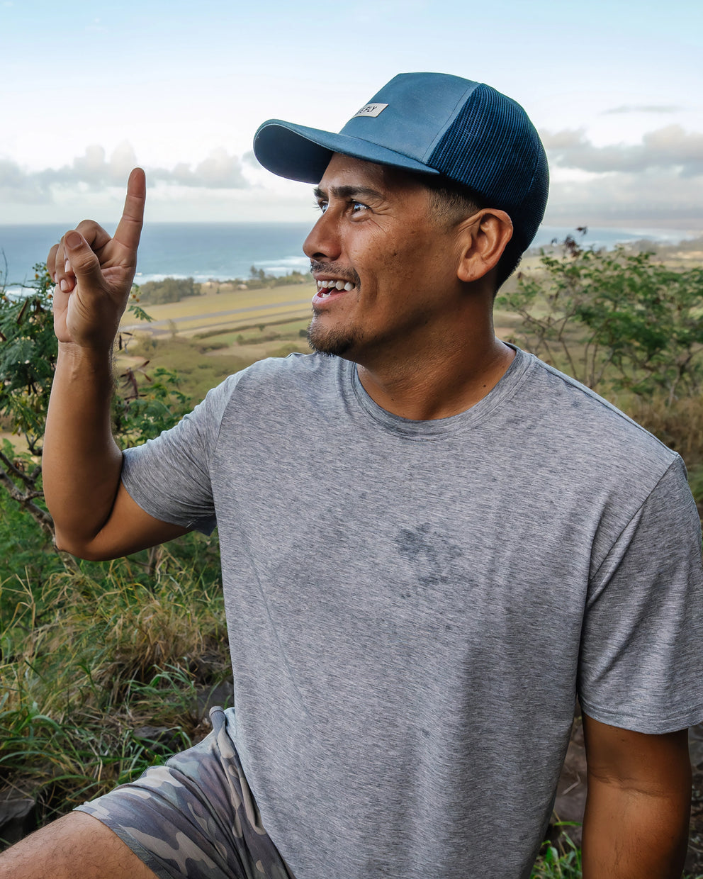 Reverb Packable Trucker Hat - Pacific Blue