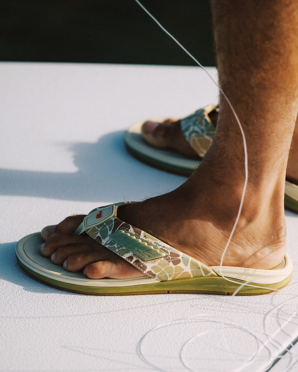Free Fly x REEF Offshore Sandal - Floral Camo