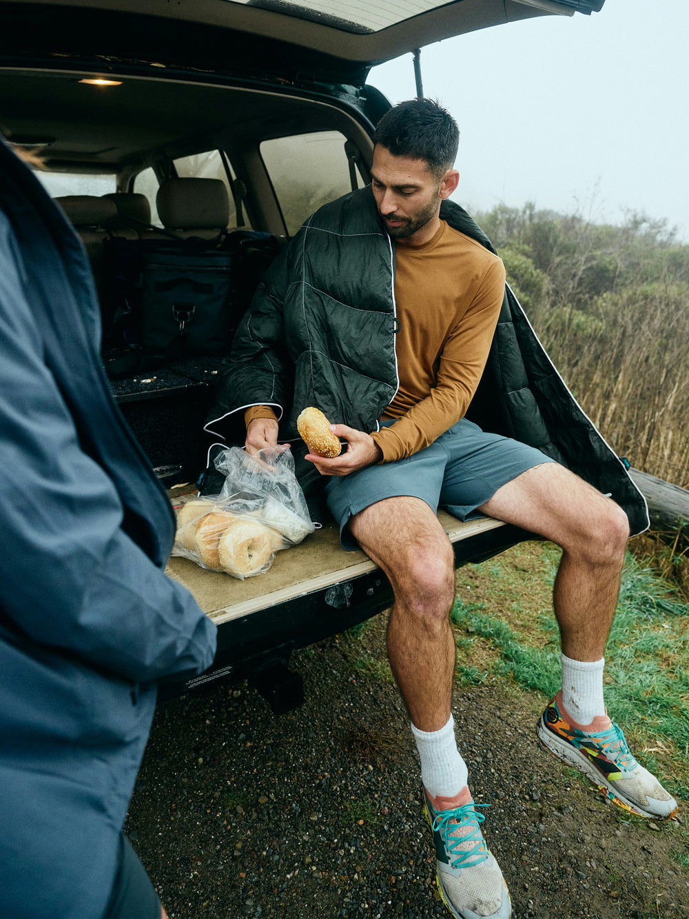 Men's Elevate Lightweight Long Sleeve - Russet second image