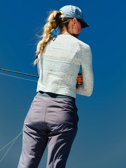 Women's Elevate Lightweight Fitted Long Sleeve - Storm Cloud