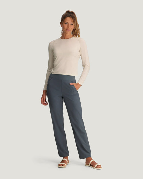 Women's Elevate Lightweight Fitted Long Sleeve - Heather Birch