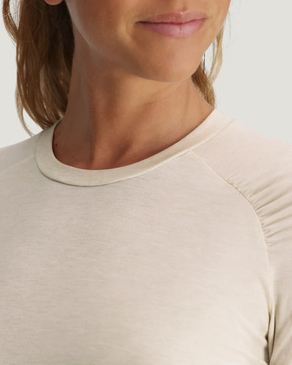 Women's Elevate Lightweight Fitted Long Sleeve - Heather Birch