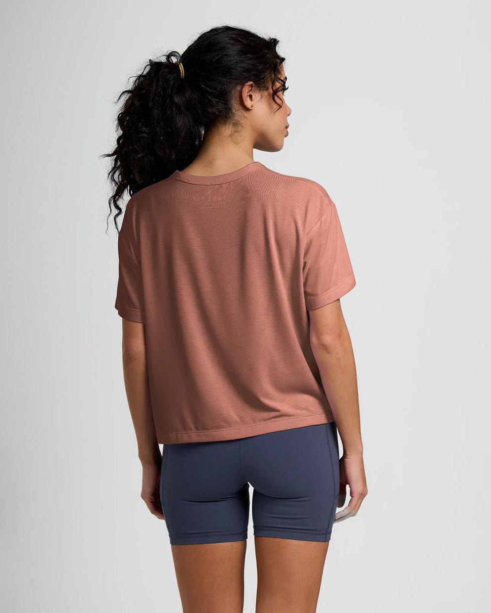 Women's Elevate Lightweight Tee - Canyon Clay