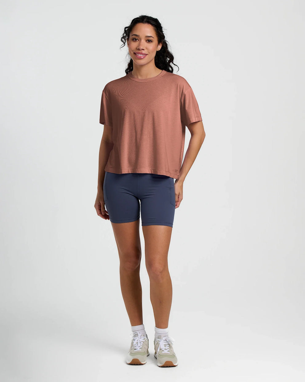 Women's Elevate Lightweight Tee - Canyon Clay