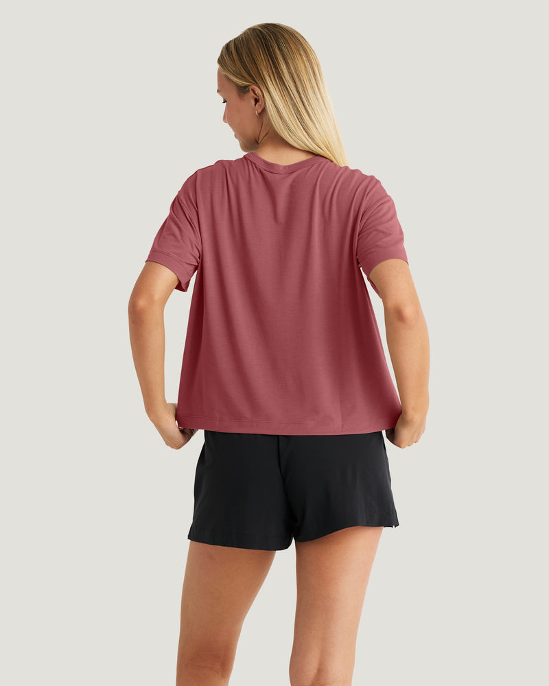 Women's Elevate Lightweight Tee - Plum