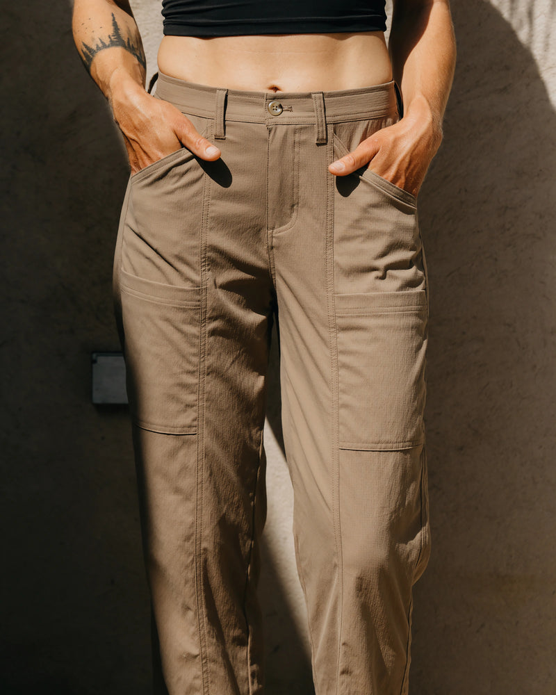 Women's Topogrid Pant - Fossil