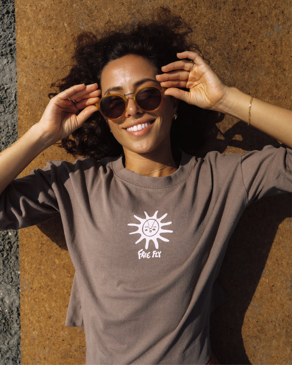 Women's Sunny Days Oversized Cropped Tee - Fossil