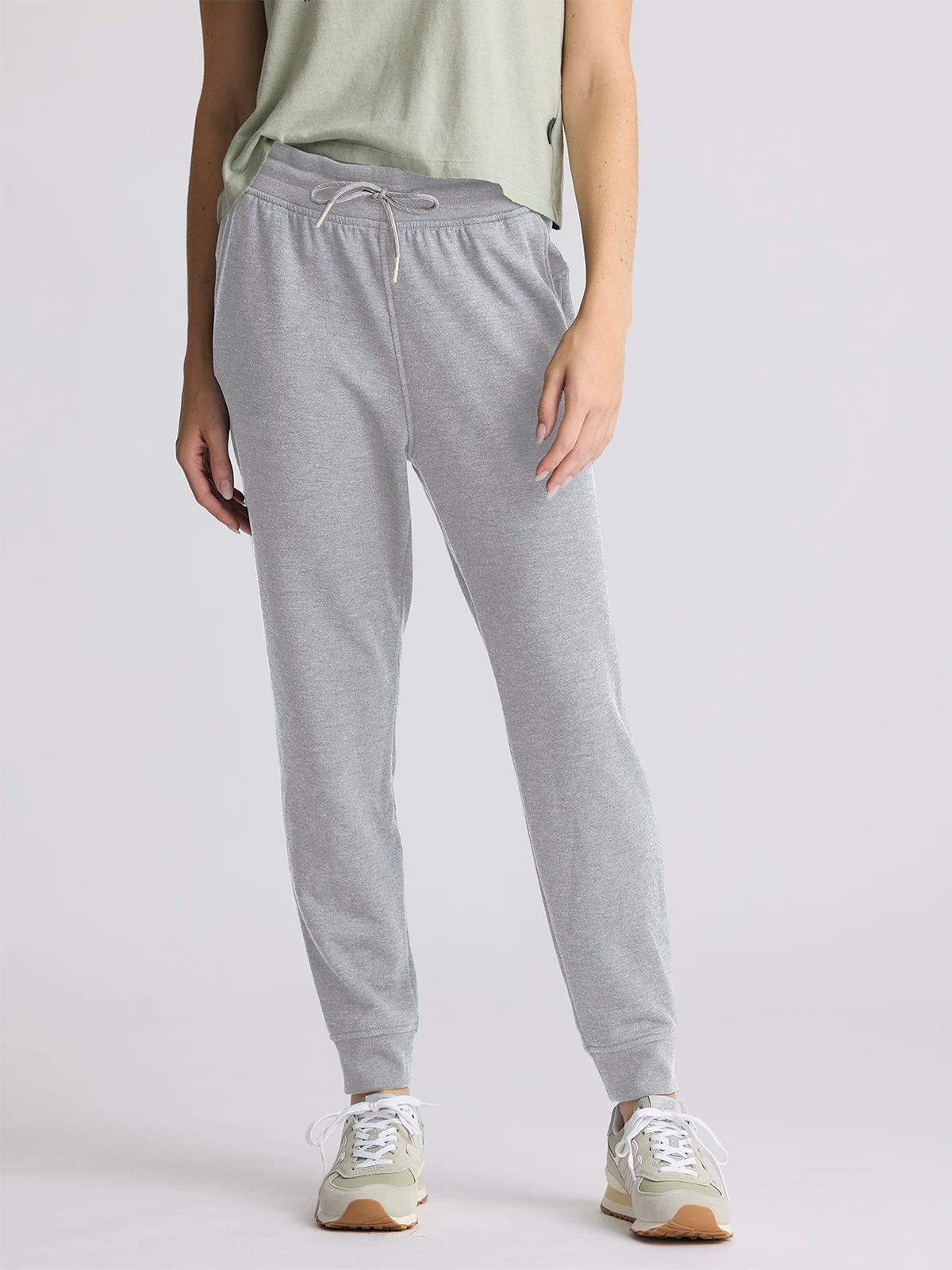 Women's Bamboo Lightweight Fleece Jogger - Light Heather Grey