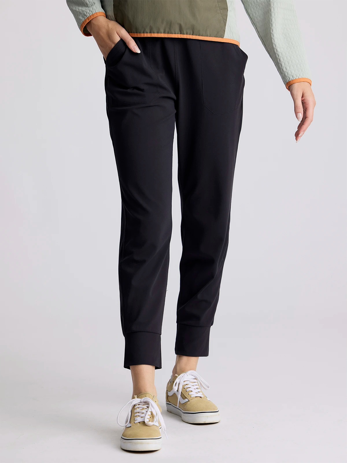 Black fitted joggers womens hotsell