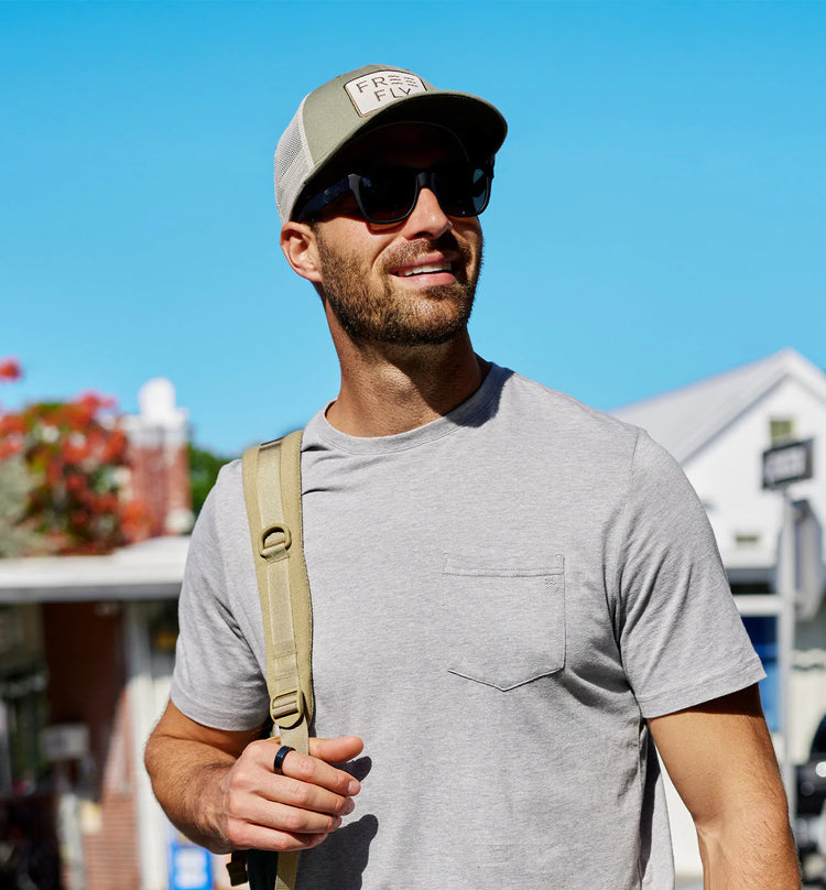 Wave Trucker Hat - Deep Navy