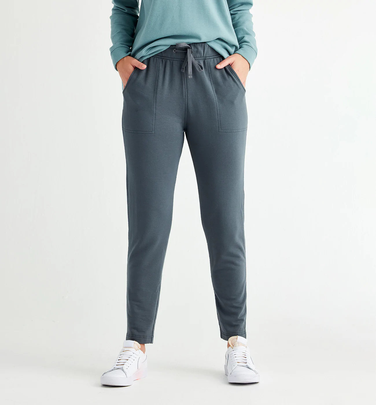 Up To 88% Off on Women's Loose Fit Fleece-Line
