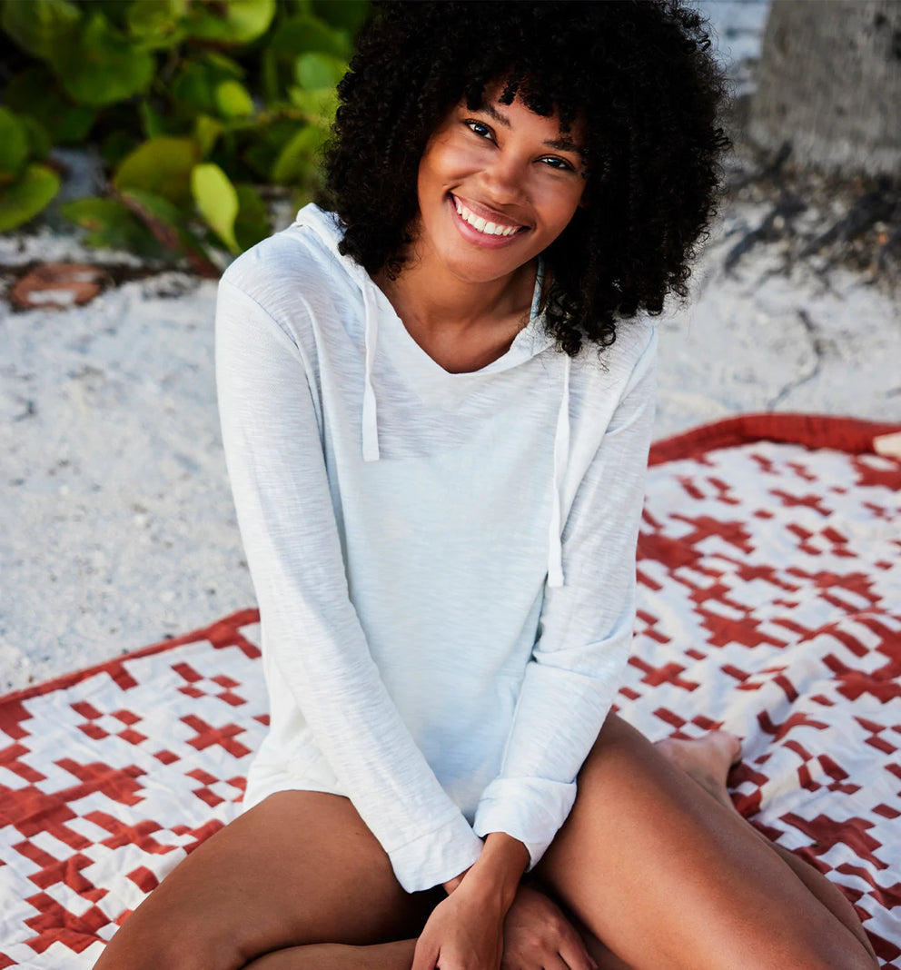 load::first tile::hover